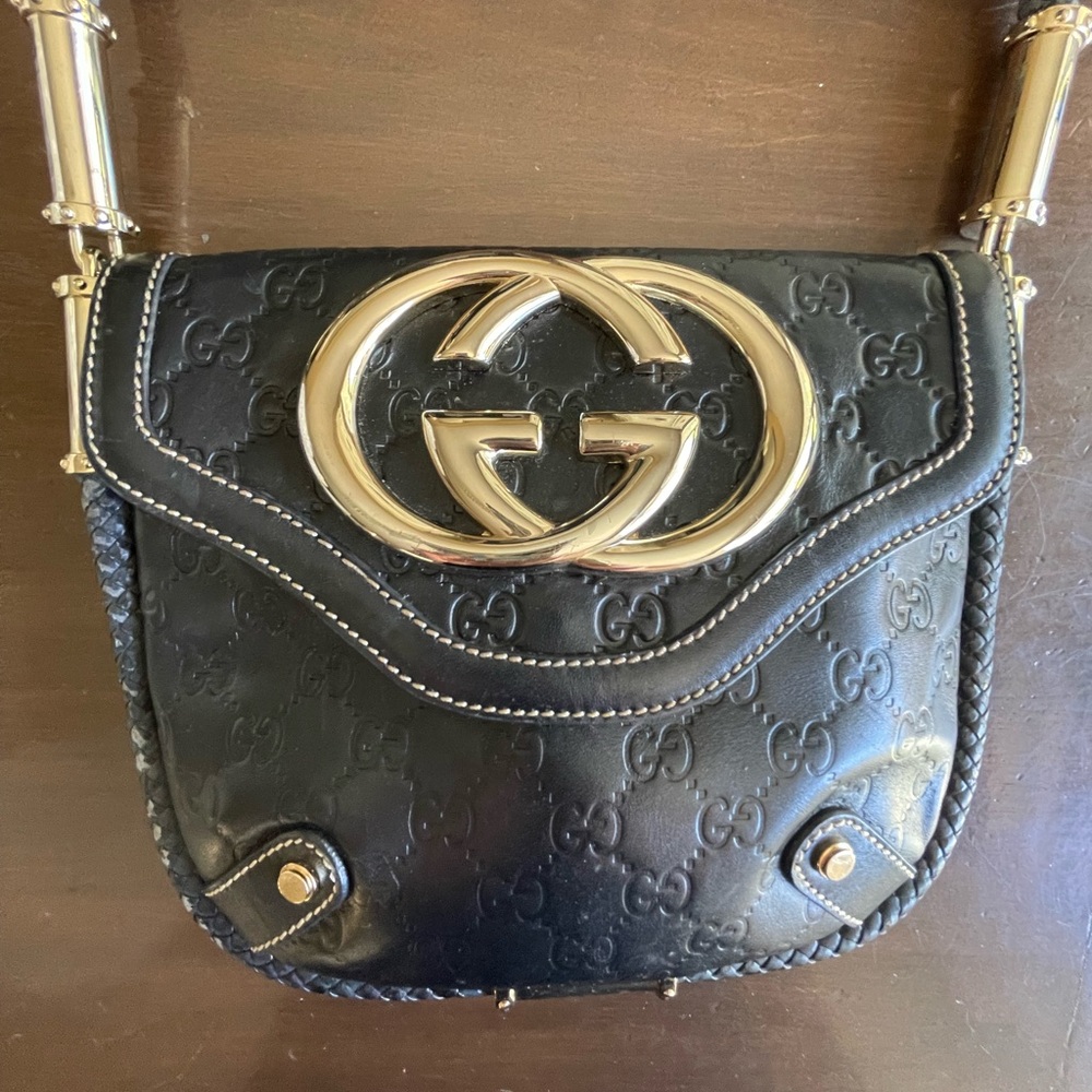 GUCCI BLACK GG GUCCISSIMA LEATHER SHOULDER BAG